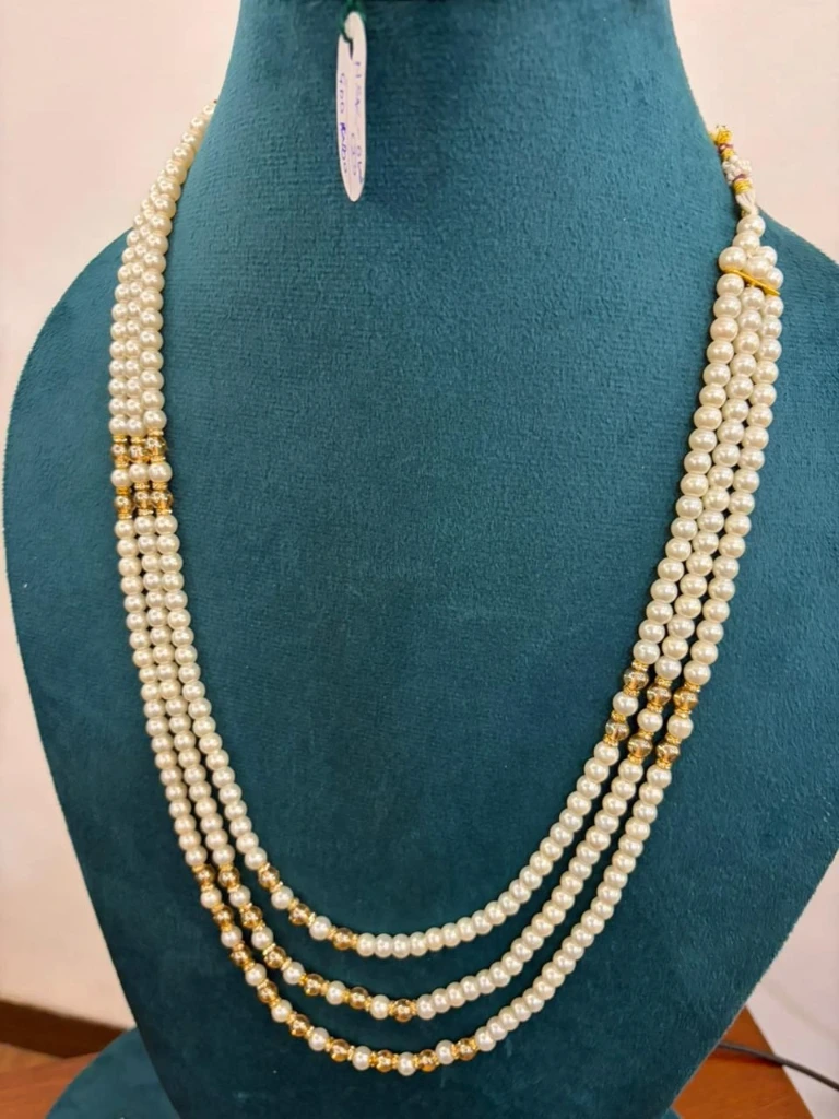 Pearl necklace with golden beads fancy party wear