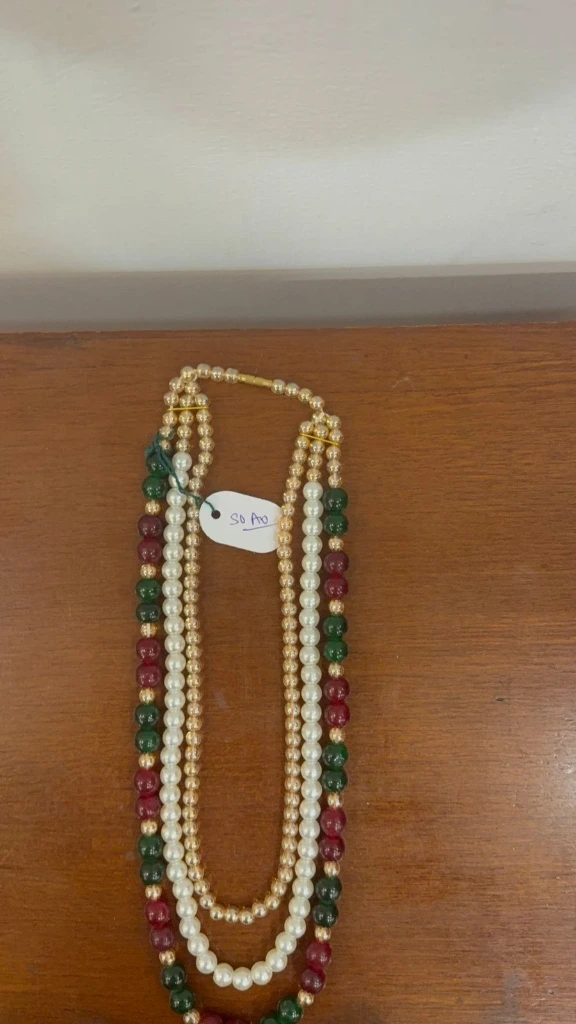 3 strand fancy pearl and red green necklace