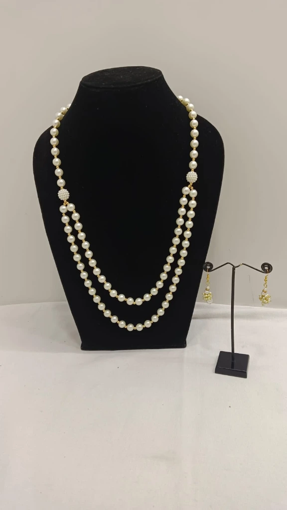 White And Golden Balls With Earrings Pearl Sets